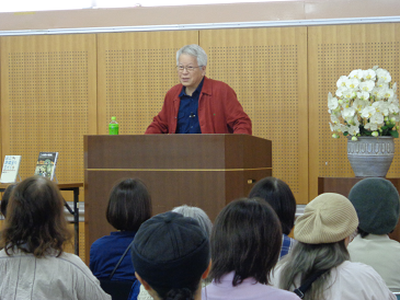 「児童文学講演会」の様子