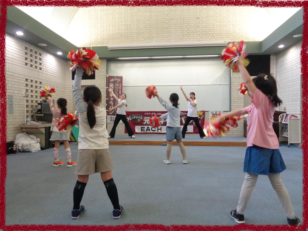 チアダンスの様子(2) チアダンスの様子(2)