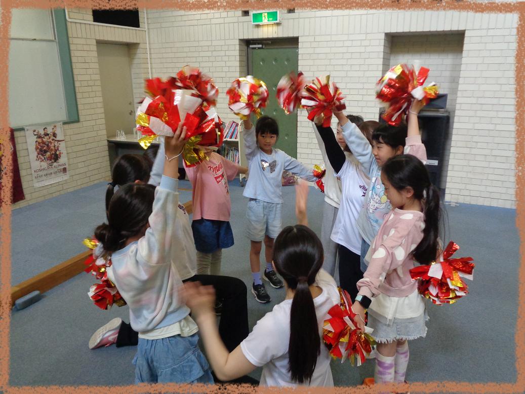 円陣の様子(2) 円陣の様子(2)